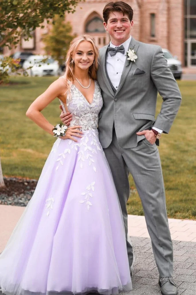 Matching Your Date's Tie to Your Lavender Prom Dress